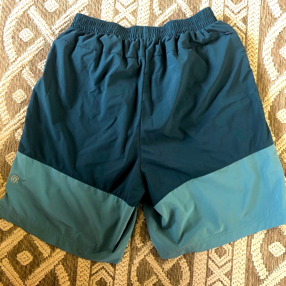 Running shorts